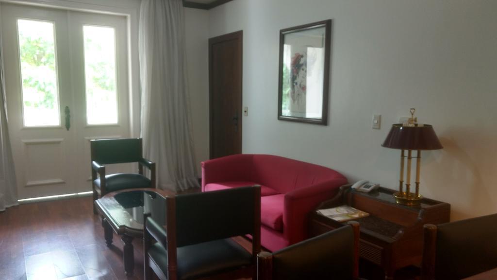 Hotel Tropical Μανάους Εξωτερικό φωτογραφία The living room of the house