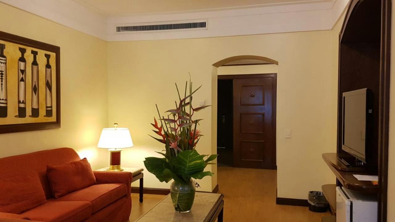 Hotel Tropical Μανάους Εξωτερικό φωτογραφία A suite at the hotel