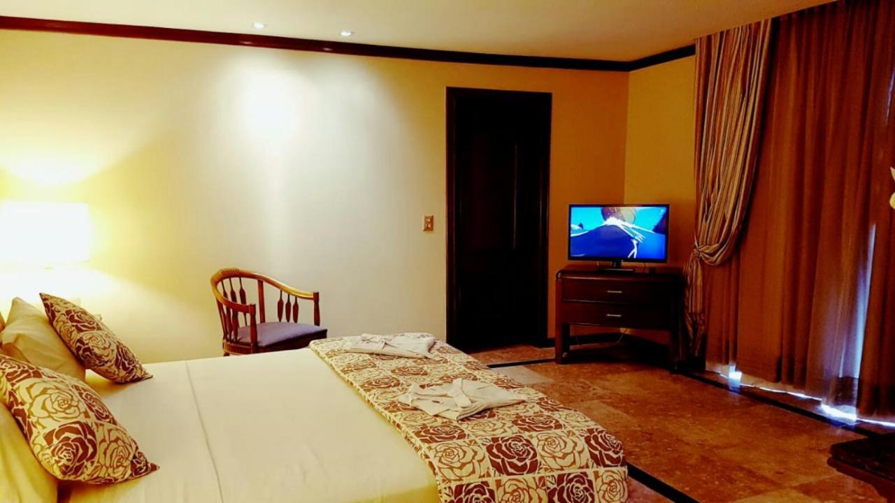 Hotel Tropical Μανάους Εξωτερικό φωτογραφία A room at the hotel