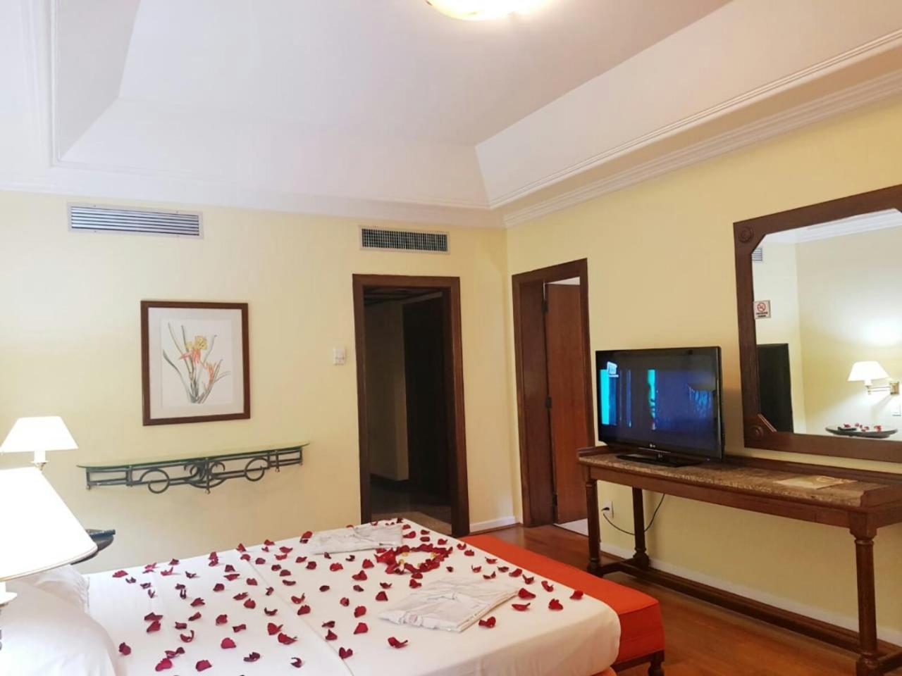 Hotel Tropical Μανάους Εξωτερικό φωτογραφία A room at the hotel