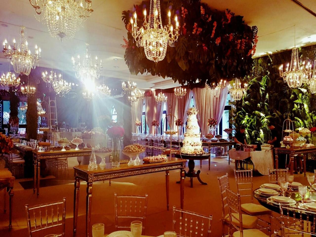 Hotel Tropical Μανάους Εξωτερικό φωτογραφία The interior of the Rainbow Room